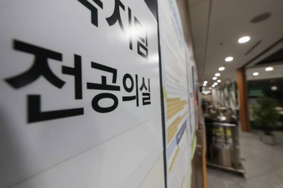 새 전공의 대표 선임에 의정갈등 봉합될까 - 29일 서울 시내의 한 대학병원 전공의실. 2025.6.29 연합뉴스