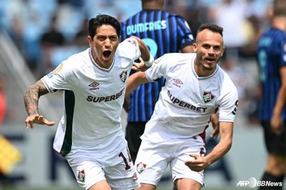 카노(왼쪽)가 1일 오전 4시(한국시간) 미국 캘리포니아주 샬럿의 뱅크 오브 아메리카 스타디움에서 열린 2025 국제축구연맹(FIFA) 클럽월드컵 16강 인터밀란과 경기 전반전 선제골을 넣고 세리머니하고 있다. /AFPBBNews=뉴스1