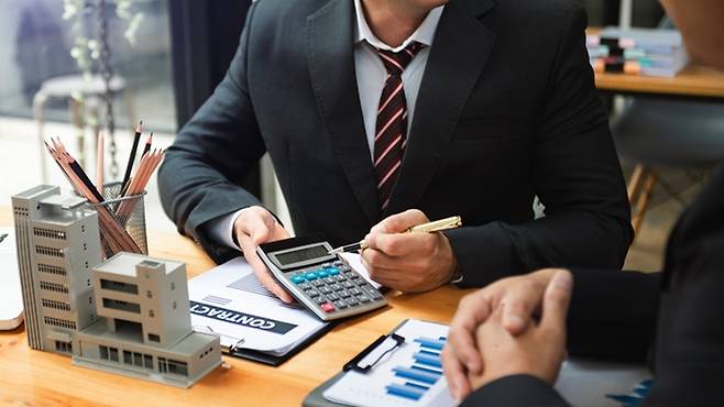 ​부동산 분양사기 논란이 끊이지 않고 있다.[사진｜게티이미지뱅크]