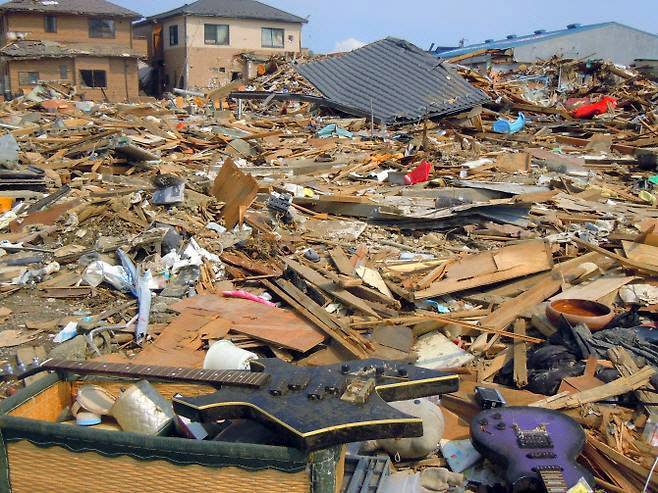 2011년 일본 도후쿠 대지진 당시 무너진 주택들 (사진=게티이미지뱅크)