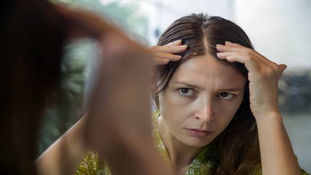 하얗다고 다 같은 흰머리가 아니다｜출처: 게티이미지뱅크
