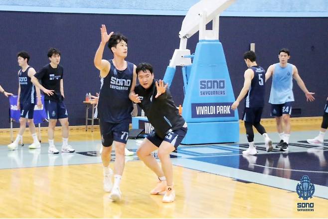 홍천 소노 리조트에서 훈련 중인 소노 선수단. 사진제공=고양 소노