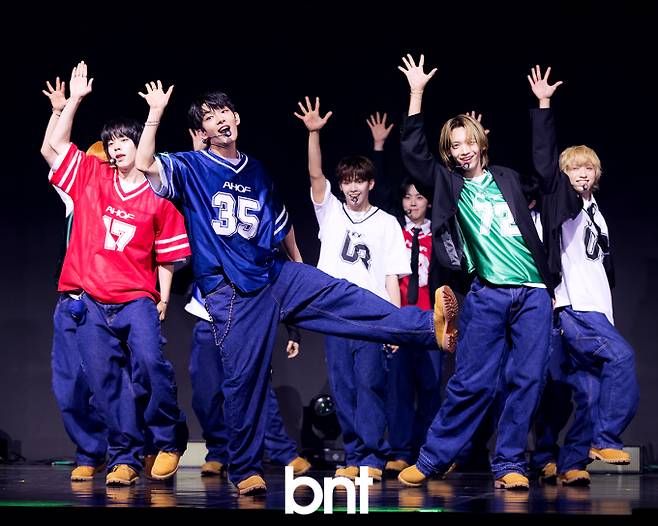 아홉 쇼케이스 즈언, 스티븐, 제이엘, 차웅기, 장슈아이보, 다이스케