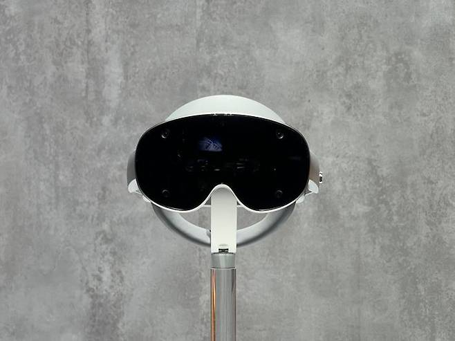 미국 새너제이에서 열린 '갤럭시 언팩 2025' 현장에 비치된 '프로젝트 무한' 기기.ⓒ데일리안 이주은 기자