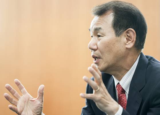 정은보 한국거래소 이사장이 30일 오후 서울 여의도 한국거래소 서울사무소에서 중앙일보와 인터뷰하고 있다. 김경록 기자