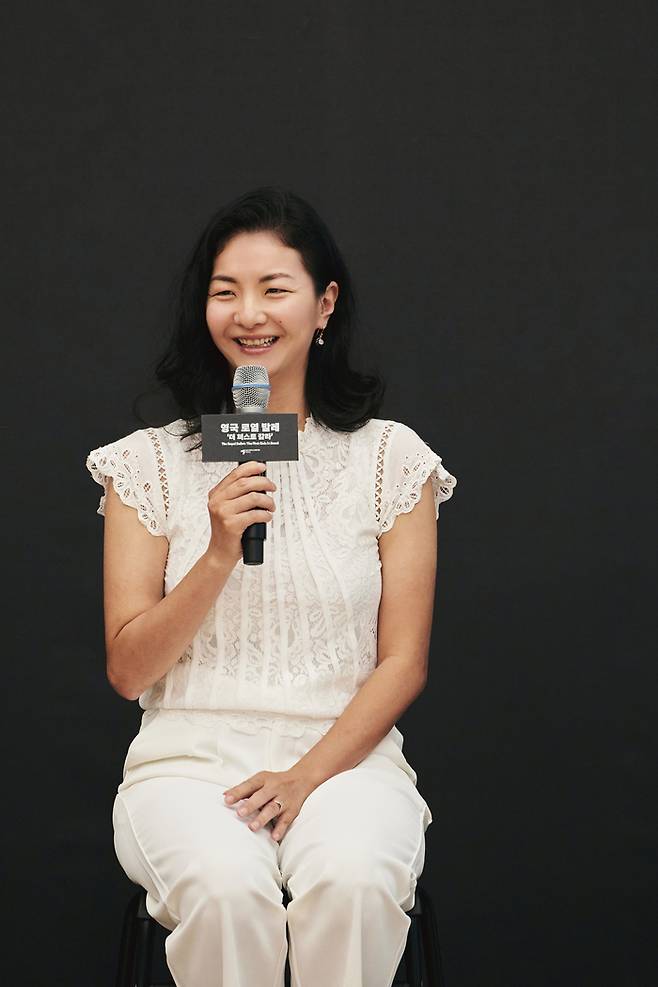 한국계 최초로 영국 로열 발레에 입단한 퍼스트 솔로이스트 발레리노 최유희가 ‘더 퍼스트 갈라’ 내한을 기념해 2일 LG아트센터서 열린 간담회에서 취재진 질문에 답하고 있다. 사진제공=Studio AL·LG아트센터