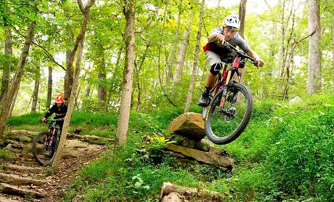 우리에게 친숙한 LPGA 스테이시루이스의 고향 아칸소주 벤턴빌 자전거 여행[이하, Go USA 제공]