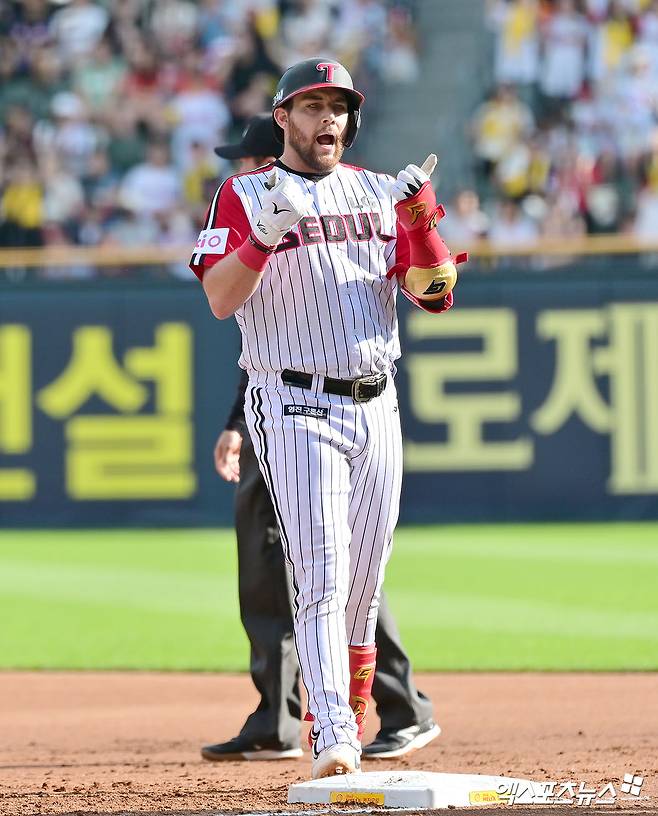 LG 트윈스 외국인 타자 오스틴 딘이 1일 부산 사직야구장에서 열린 2025 신한 SOL Bank KBO리그 롯데 자이언츠와의 팀 간 6차전에서 시즌 20홈런을 기록했다. 사진 엑스포츠뉴스 DB