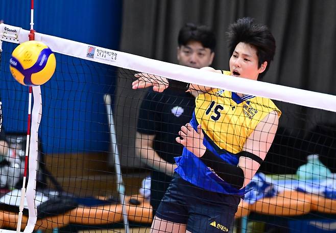 공격하는 현대건설의 김희진 [한국배구연맹 제공. 재판매 및 DB 금지]