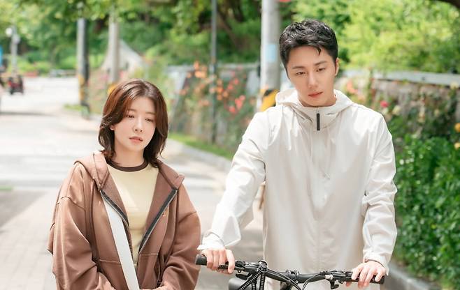 사진 제공: KBS 2TV 새 주말드라마 <화려한 날들>