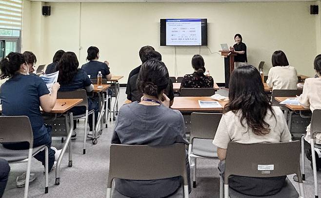 울릉군정신건강복지센터는 자살시도자 조기 발굴 시무교육을 했다. /울릉군 제공
