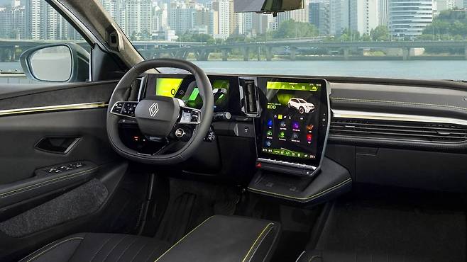 르노 세닉 E 테크 실내