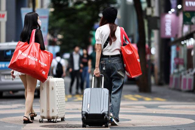 서울 명동거리 모습. (사진=연합뉴스)