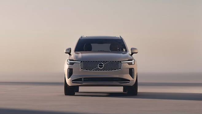볼보 XC90
