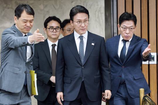 김민석 국무총리 후보자가 지난달 24일 서울 여의도 국회에서 열린 인사청문회에 출석하고 있다. 연합뉴스