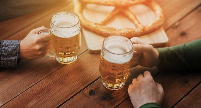 맥줏집 풍경. 클립아트코리아