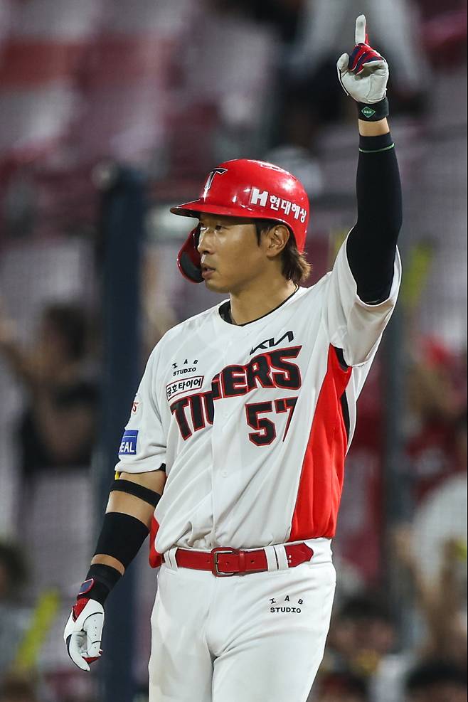 3일 광주 SSG전에서 3안타 맹타를 휘두른 고종욱. KIA 제공