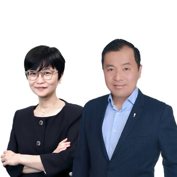 베스핀글로벌 김민정 부사장(왼쪽)·윤성노 부사장. [사진=베스핀글로벌]