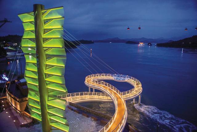 울돌목 스카이워크 야경.