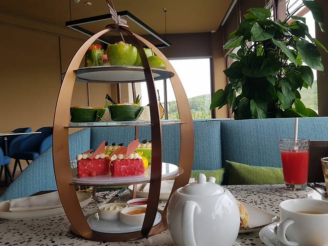 더 허브 애프터눈티