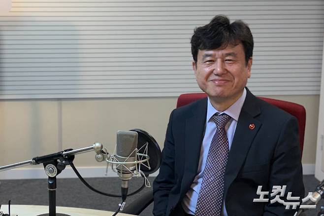 이희진 제주도문화예술진흥원.