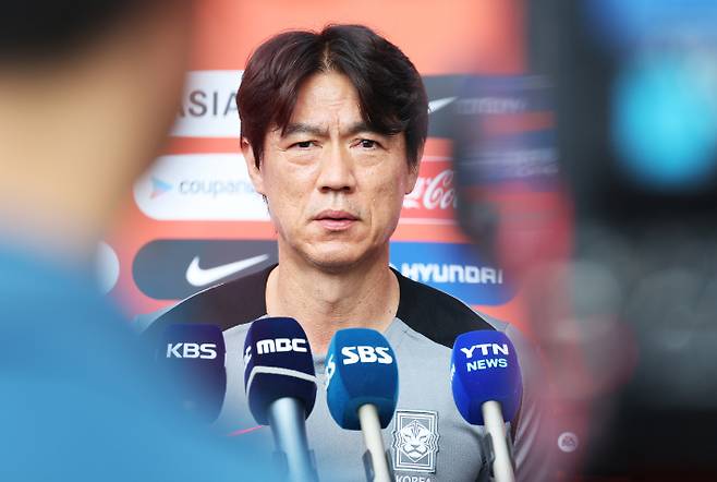 동아시안컵 앞둔 홍명보 감독. 연합뉴스