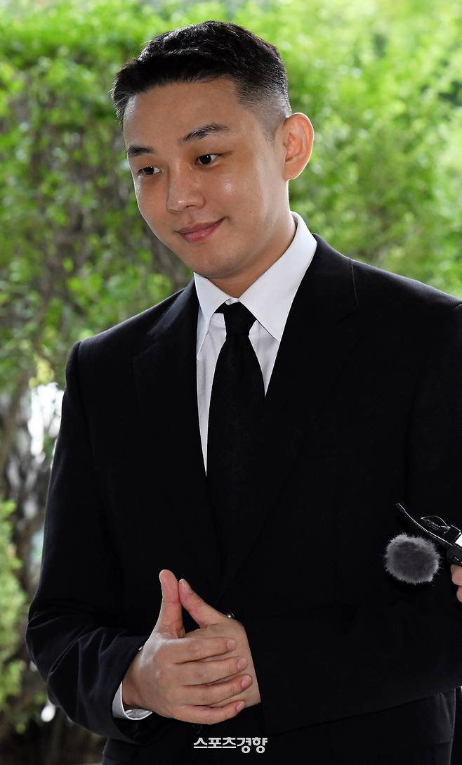 대법원에서 집행유예형을 확정받은 배우 유아인. 연합뉴스