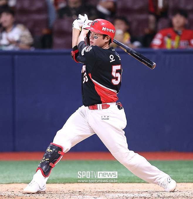 ▲ 올 시즌 혜성처럼 등장해 KIA 위기를 지워 낸 일등공신으로 떠오른 오선우 ⓒ곽혜미 기자