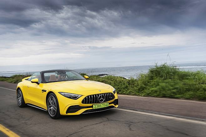 메르세데스-AMG SL 43