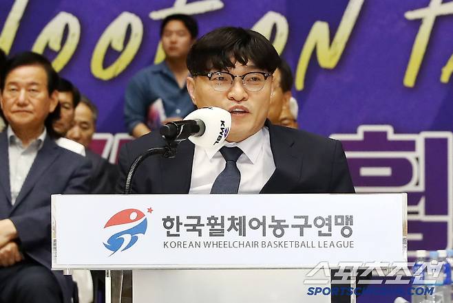 홍덕호 문화체육관광부 장애인체육과장.