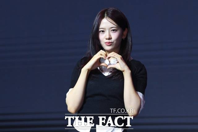 그룹 아이브(IVE) 안유진이 tvN 예능 프로그램 '뿅뿅 지구오락실3'에서 활약하고 있다. /더팩트 DB