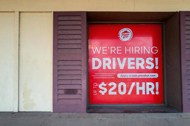 3일 미국 노동부는 예상보다 강한 고용 시장을 보여주는 수치를 발표했다./AFP 연합뉴스