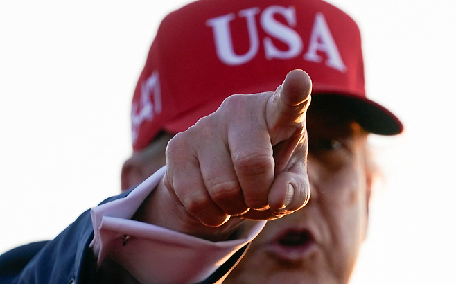 도널드 트럼프 미국 대통령이 3일 미 아이오와주 디모인에서 진행된 미국 독립 250주년(2026년) 축하 킥오프 행사에 참석한 모습. <사진=로이터 연합뉴스>