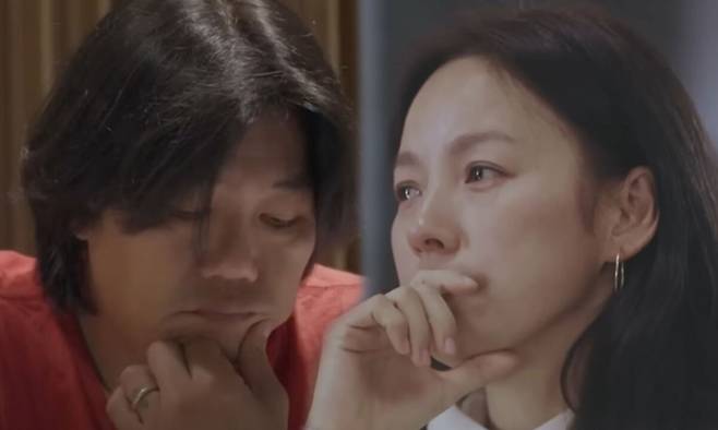 이상순(왼쪽), 이효리. 유튜브 채널 ‘JTBC ENtertainment’, ‘SBS STORY’ 캡처