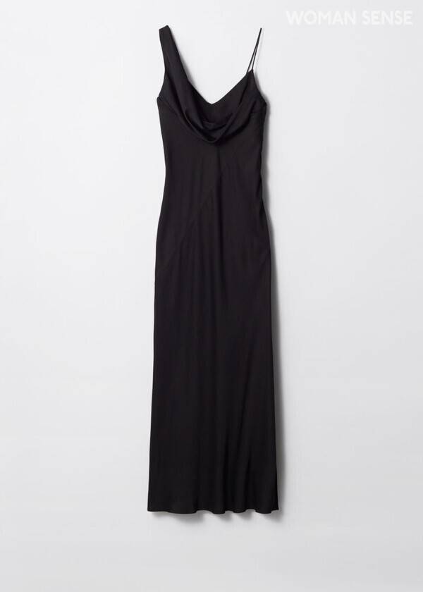 블랙 롱 드레스 12만9천원 앤아더스토리즈