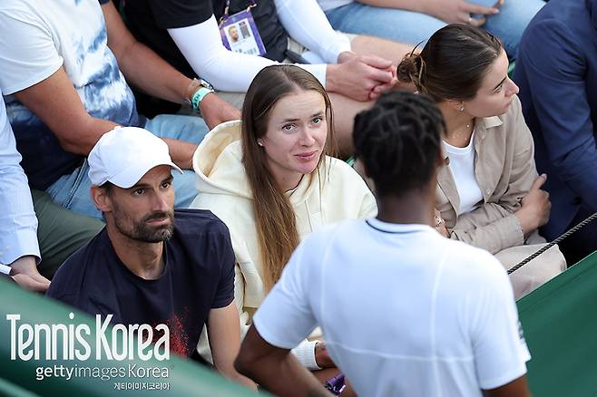몽피스의 경기를 지켜보고 있던 시비톨리나 (사진/게티이미지코리아)