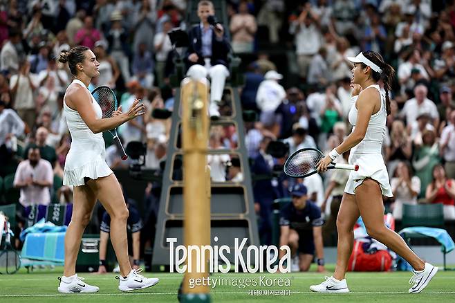 승자 사발렌카, 패자 라두카누 (사진/게티이미지코리아)