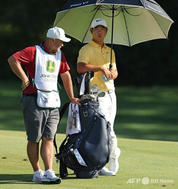 2025년 미국프로골프(PGA) 투어 존디어 클래식에 출전한 김주형 프로가 2라운드에서 경기하는 모습이다.사진제공=ⓒAFPBBNews = News1