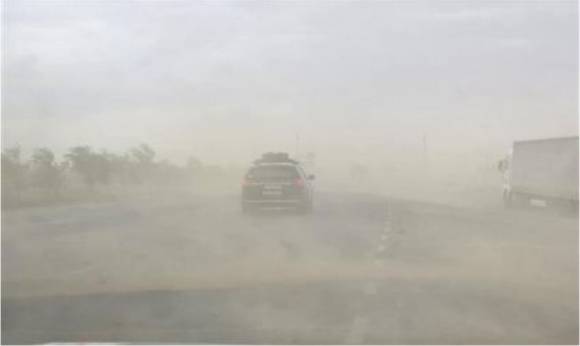 카스피해 북부 키질쿰 사막에 모래폭풍이 불고 있다. [사진=윤영선]