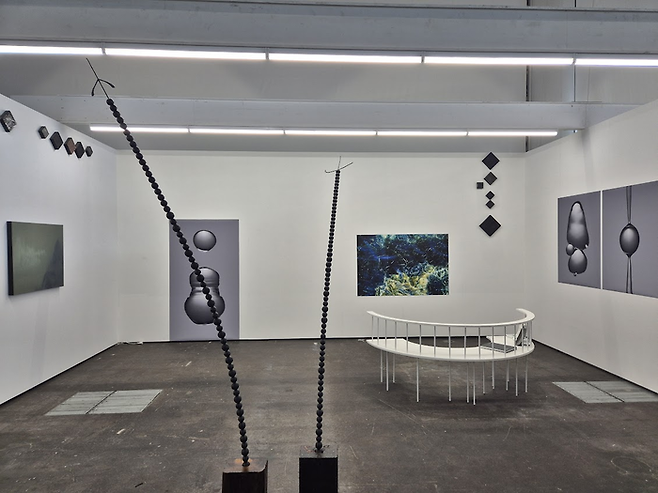 리스테에 참가한 휘슬과 샤워의 부스 ©김슬기