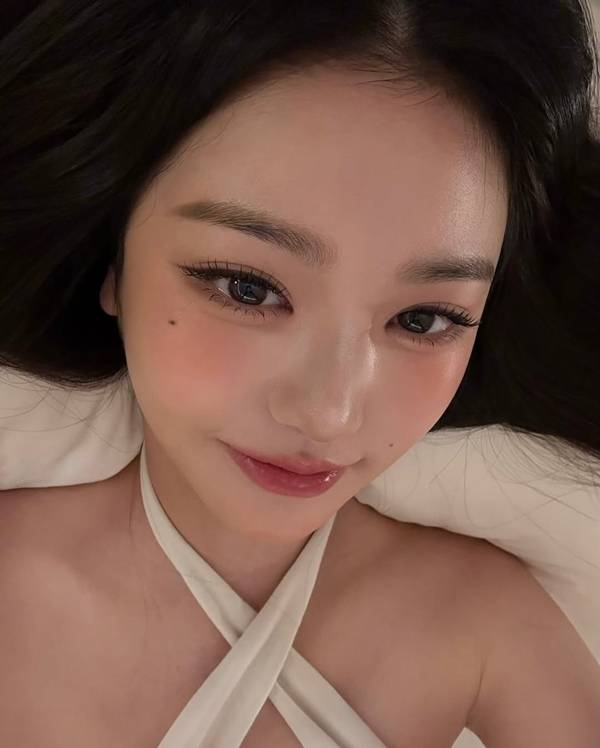 ⓒ장원영 SNS
