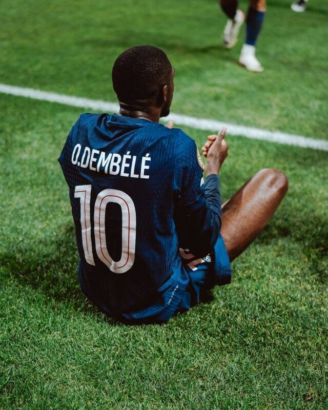 우스만 뎀벨레./파리 생제르맹 SNS