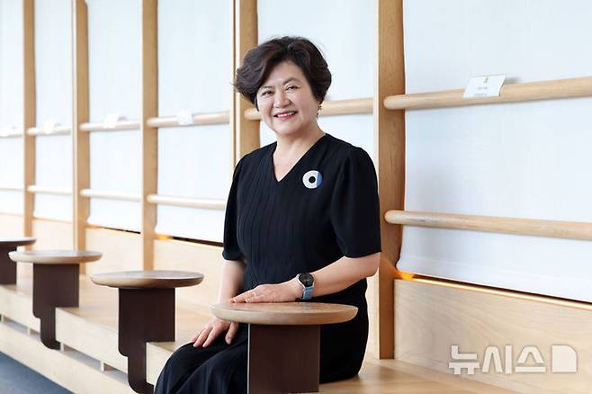 [서울=뉴시스] 박진희 기자 = 이현주 국립중앙박물관 홍보전문경력관이 4일 서울 용산구 국립중앙박물관에서 인터뷰 하고 있다. 2025.07.05. pak7130@newsis.com