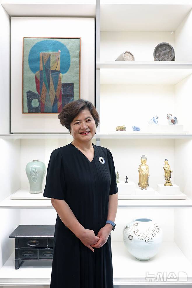 [서울=뉴시스] 박진희 기자 = 이현주 국립중앙박물관 홍보전문경력관이 4일 서울 용산구 국립중앙박물관에서 인터뷰 하고 있다. 2025.07.05. pak7130@newsis.com