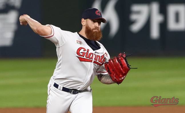 스트레일리의 모습. /사진=롯데 자이언츠