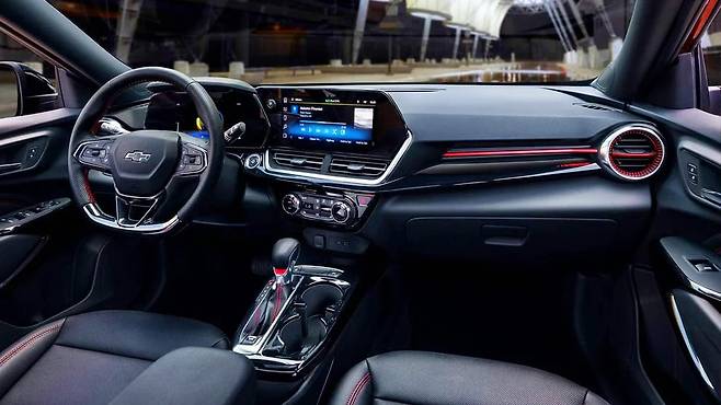 쉐보레 트랙스 크로스오버 실내