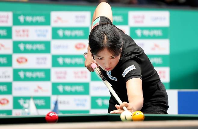 김가영을 제압하고 결승에 올라간 스롱 피아비 [PBA 제공. 재판매 및 DB 금지]