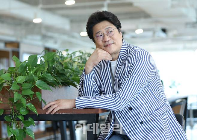 서희태 KG필하모닉오케스트라 음악감독이 최근 서울 중구 통일로 KG타워에서 이데일리와 인터뷰를 하고 있다. (사진=노진환 기자)