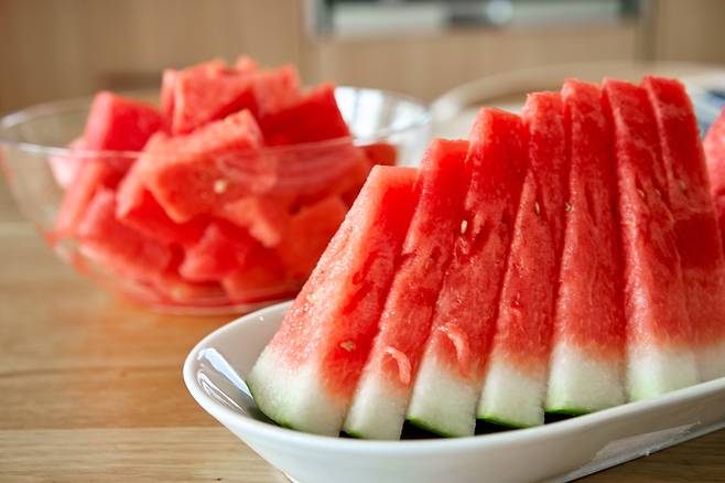 전립선암의 위험을 낮추는 대표적인 영양소가 라이코펜(lycopene)이다. 토마토(방울토마토), 수박 등에 들어 있는 빨간색을 내는 물질이다. [사진=게티이미지뱅크]