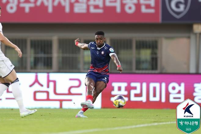 충북청주 외국인 선수 가브리엘. 사진제공=한국프로축구연맹